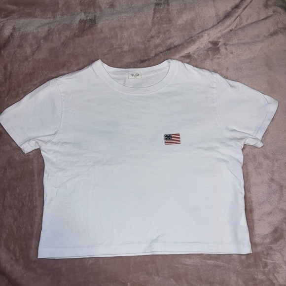 Group of crop tops - Picture 2 of 2